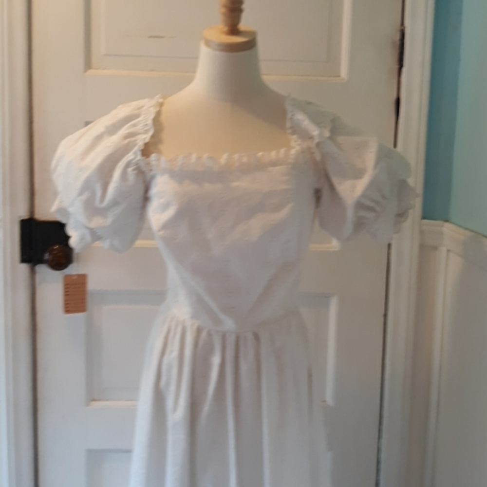 Vintage union made eyelet style peasant wedding - Picture 2 of 7